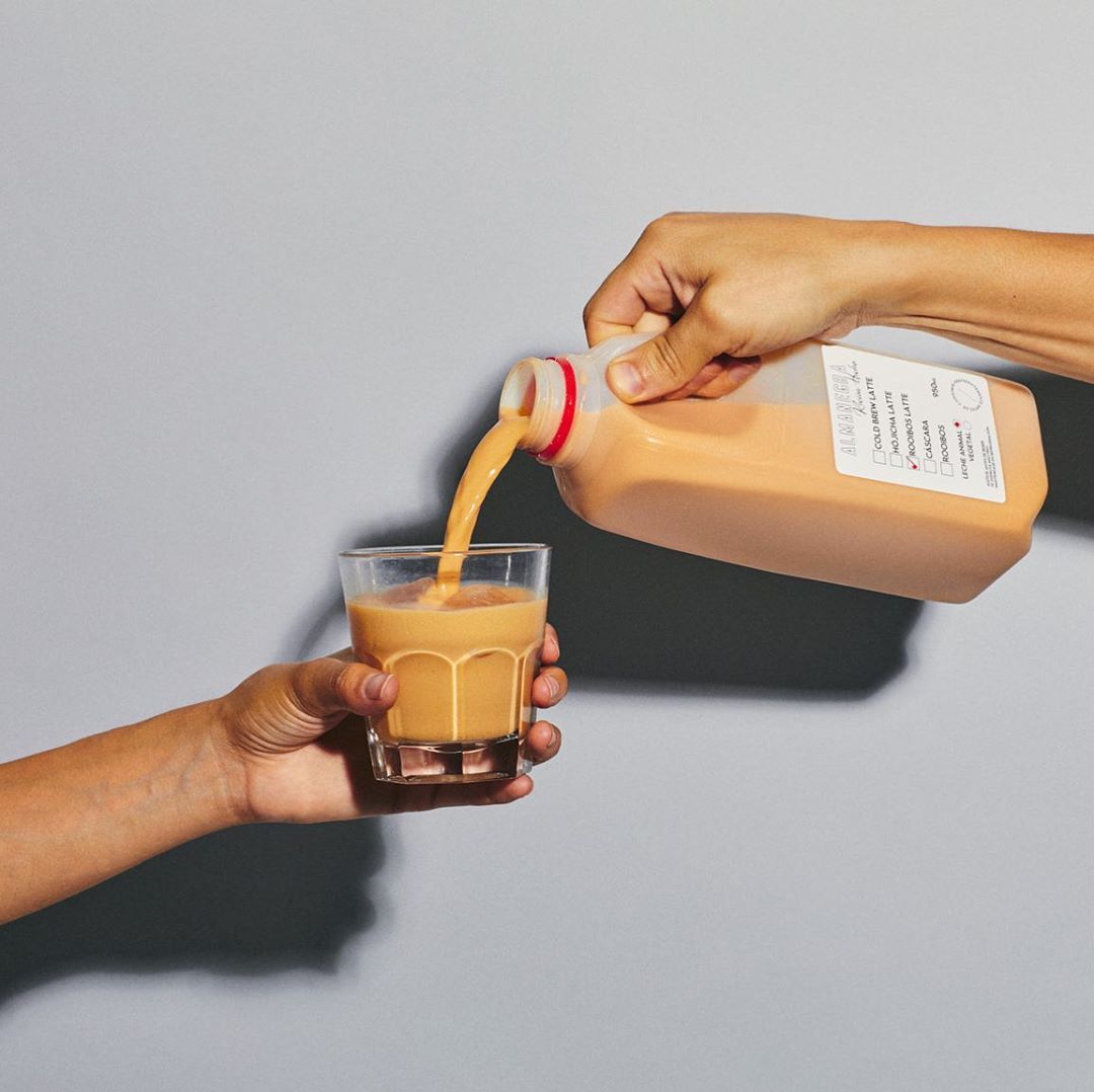 Rooibos Latte (Vintage Milk Bottle)