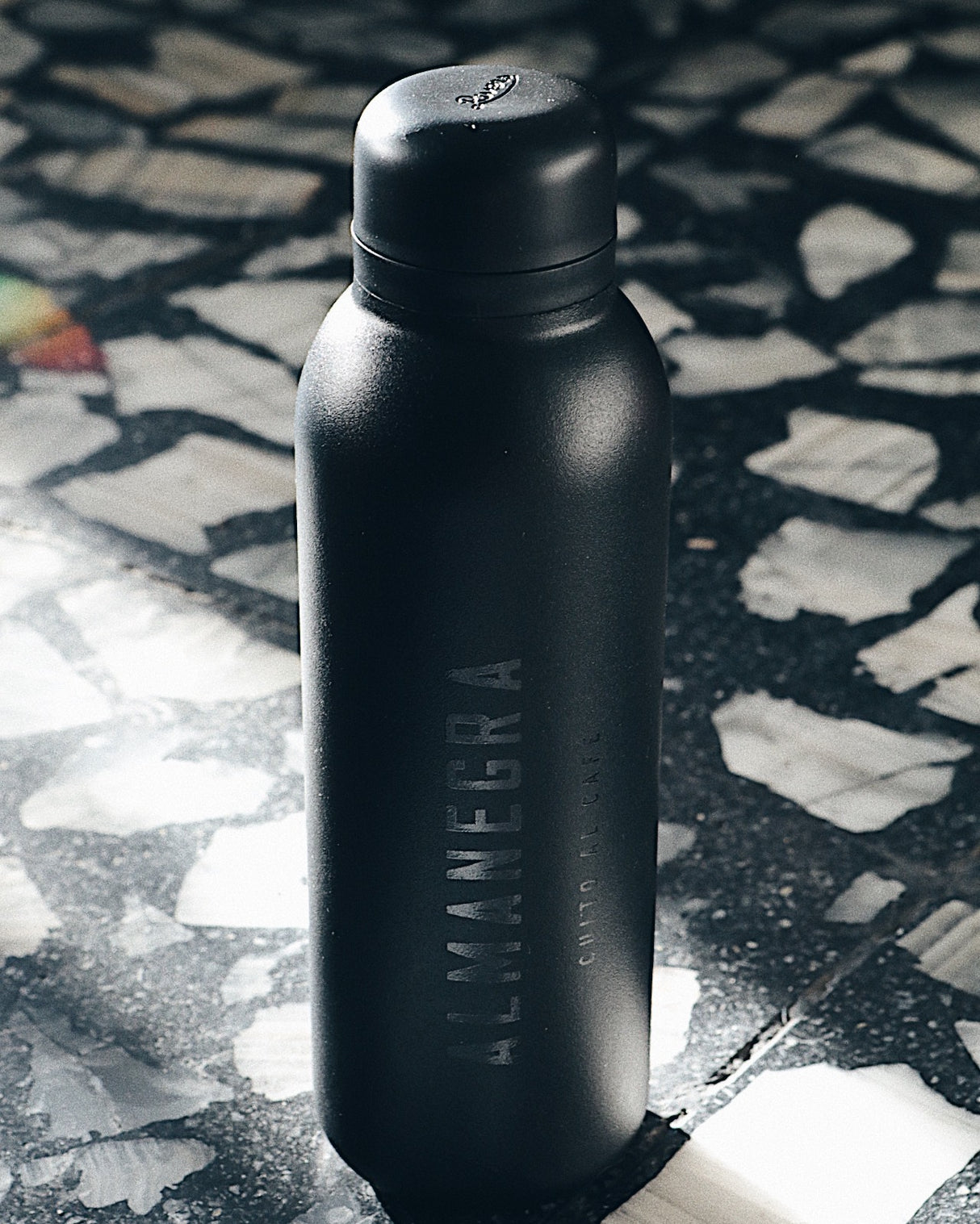 Almanegra Vacuum Flask Stem Black