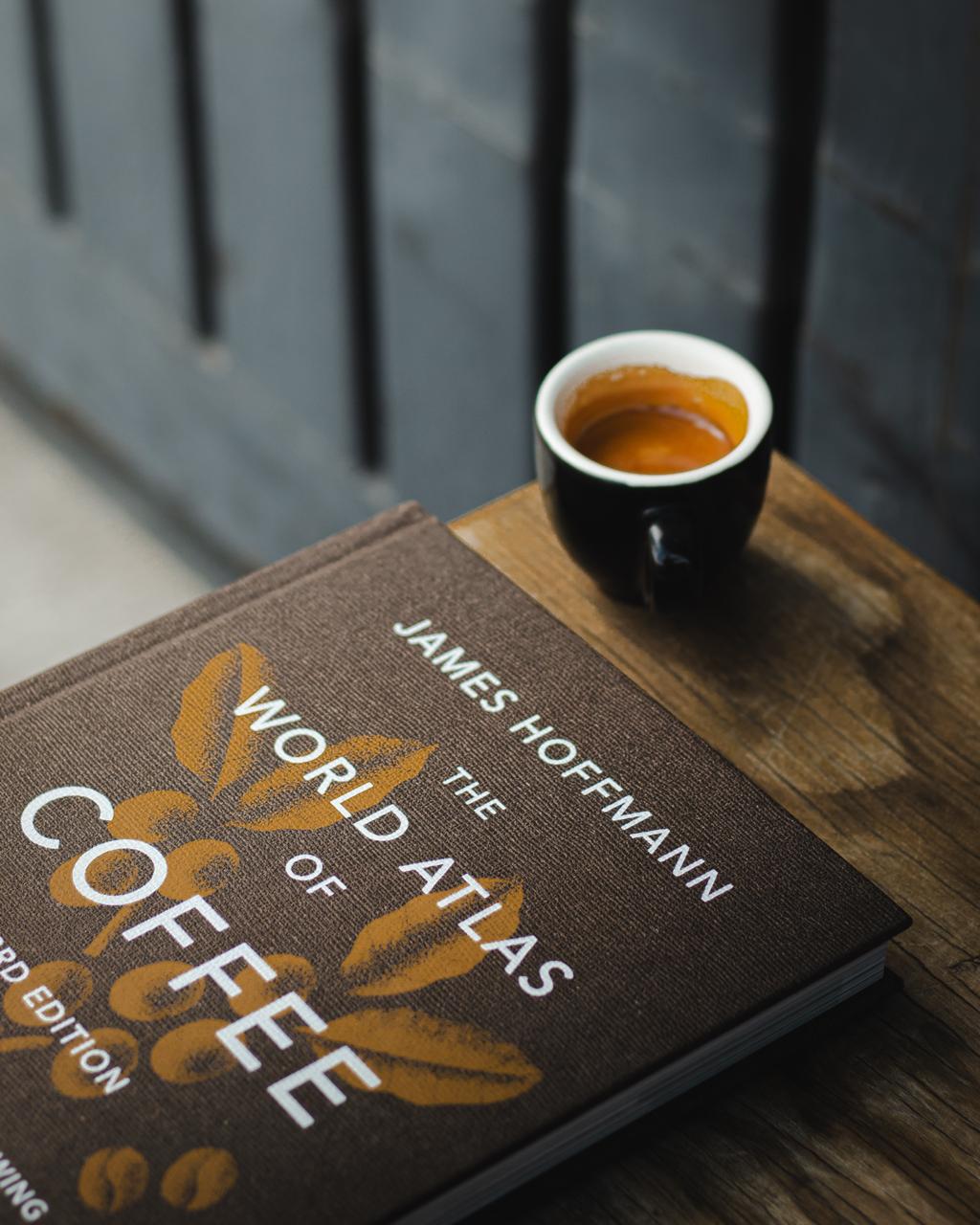 THE WORLD ATLAS OF COFFEE 3RD EDITION — JAMES HOFFMANN